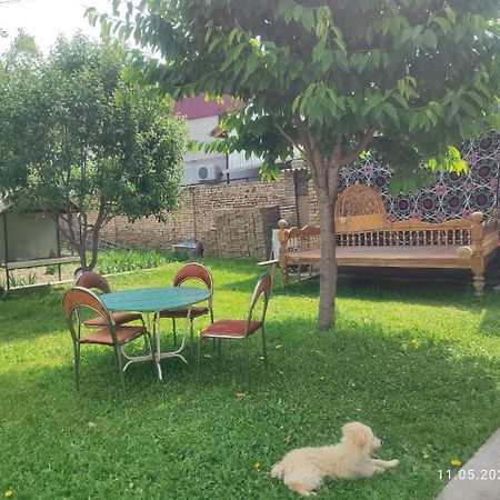 Tasmin Mexr Hostel Самарканд Екстер'єр фото