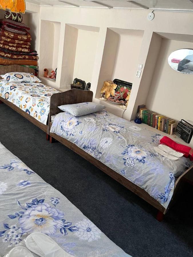 Tasmin Mexr Hostel Самарканд Екстер'єр фото
