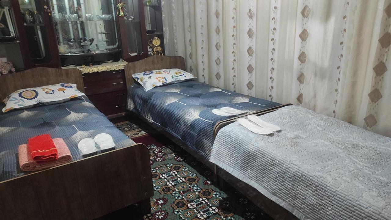 Tasmin Mexr Hostel Самарканд Екстер'єр фото